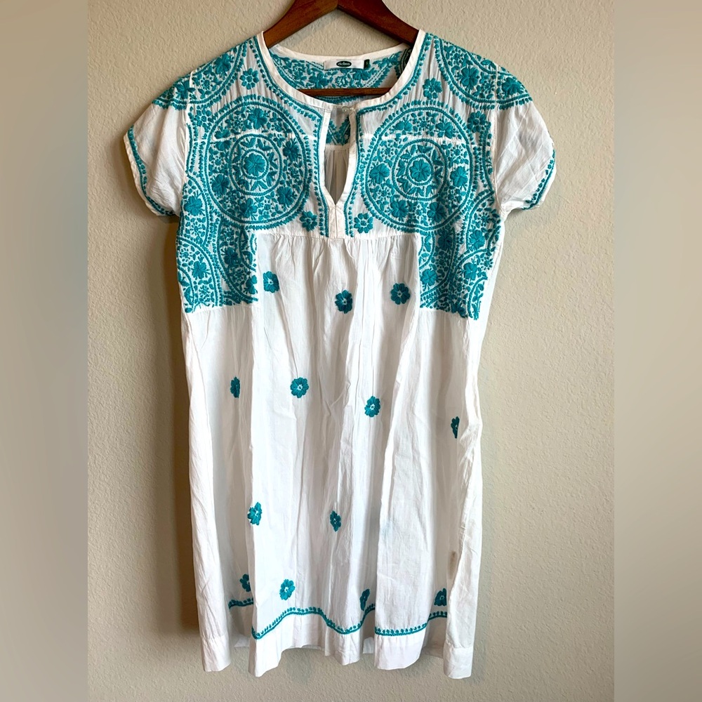 White & Teal embroidered swimsuit cover-up